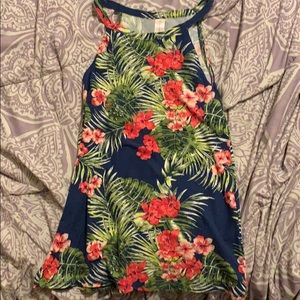 Sleeveless Tropical Tank Top